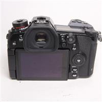 Used Panasonic Lumix G9 Mirrorless Camera Body Black