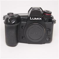 Used Panasonic Lumix G9 Mirrorless Camera Body Black