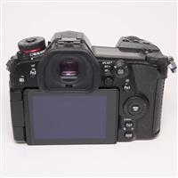 Used Panasonic Lumix G9 Mirrorless Camera Body Black