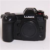 Used Panasonic Lumix G9 Mirrorless Camera Body Black