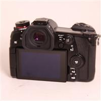 Used Panasonic Lumix G9 Mirrorless Camera Body Black