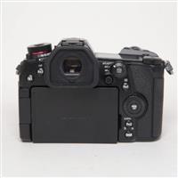 Used Panasonic Lumix G9 Mirrorless Camera Body Black