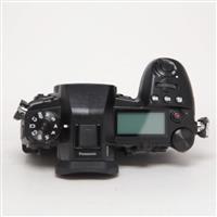 Used Panasonic Lumix G9 Mirrorless Camera Body Black