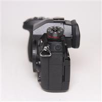 Used Panasonic Lumix G9 Mirrorless Camera Body Black
