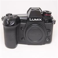 Used Panasonic Lumix G9 Mirrorless Camera Body Black