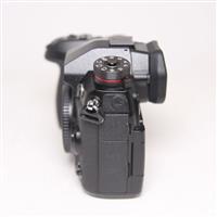 Used Panasonic Lumix G9 Mirrorless Camera Body Black