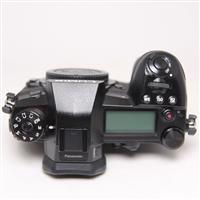 Used Panasonic Lumix G9 Mirrorless Camera Body Black