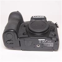 Used Panasonic Lumix G9 Mirrorless Camera Body Black