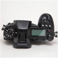 Used Panasonic Lumix G9 Mirrorless Camera Body Black