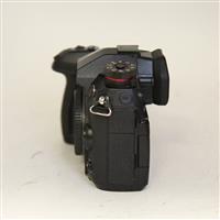 Used Panasonic Lumix G9 Mirrorless Camera Body Black