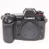 Used Panasonic Lumix G9 Mirrorless Camera Body Black