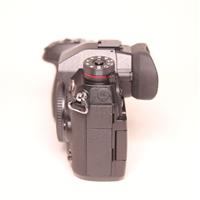 Used Panasonic Lumix G9 Mirrorless Camera Body Black