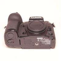 Used Panasonic Lumix G9 Mirrorless Camera Body Black