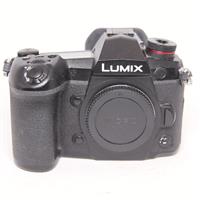 Used Panasonic Lumix G9 Mirrorless Camera Body Black