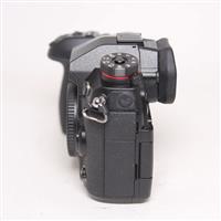 Used Panasonic Lumix G9 Mirrorless Camera Body Black