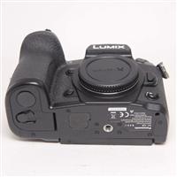 Used Panasonic Lumix G9 Mirrorless Camera Body Black