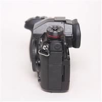 Used Panasonic Lumix G9 Mirrorless Camera Body Black