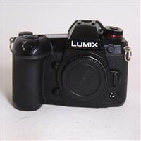 Used Panasonic Lumix G9 Mirrorless Camera Body Black