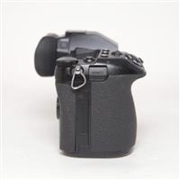 Used Panasonic Lumix G9 Mirrorless Camera Body Black