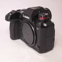 Used Panasonic Lumix S1 Full Frame Mirrorless Camera Body