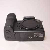 Used Panasonic Lumix S1 Full Frame Mirrorless Camera Body