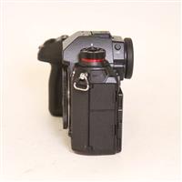 Used Panasonic Lumix S1 Full Frame Mirrorless Camera Body