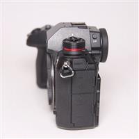 Used Panasonic Lumix S1 Full Frame Mirrorless Camera Body