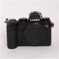 Used Panasonic Lumix S5 Full Frame L-Mount Mirrorless Camera