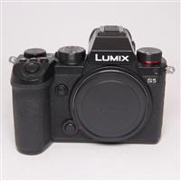 Used Panasonic Lumix S5 Full Frame L-Mount Mirrorless Camera