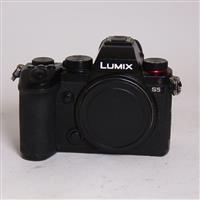 Used Panasonic Lumix S5 Full Frame L-Mount Mirrorless Camera