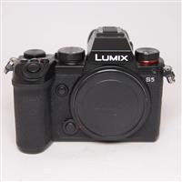 Used Panasonic Lumix S5 Full Frame L-Mount Mirrorless Camera