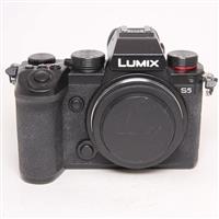 Used Panasonic Lumix S5 Full Frame L-Mount Mirrorless Camera