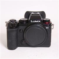 Used Panasonic Lumix S5 Full Frame L-Mount Mirrorless Camera