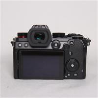 Used Panasonic Lumix S5 Full Frame L-Mount Mirrorless Camera