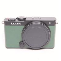 Used Panasonic Lumix S9 Full-Frame Mirrorless Camera Dark Olive