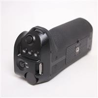 Used Panasonic DMW-BGS1E Battery grip for S1 series