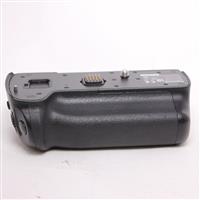 Used Panasonic DMW-BGGH5 GH5 Battery Grip