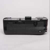 Used Panasonic DMW-BGG9 Battery Grip for G9