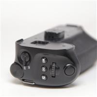Used Panasonic DMW-BGG9E Battery Grip for G9