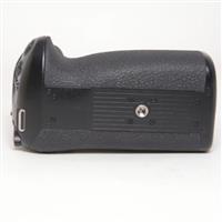 Used Panasonic DMW-BGG9E Battery Grip for G9