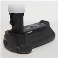Used Canon BG-E16 Battery Grip for EOS 7d Mark II