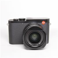Used Leica Q3