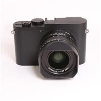 Used Leica Q2 Monochrom
