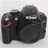 Used Nikon D3200
