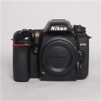 Used Nikon D7500
