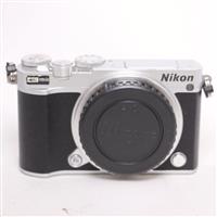 Used Nikon 1 J5