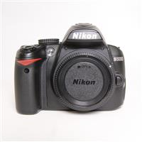 Used Nikon D3000