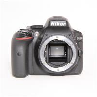 Used Nikon D3500