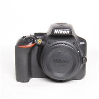 Used Nikon D3500