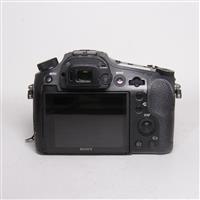Used Sony RX10 IV